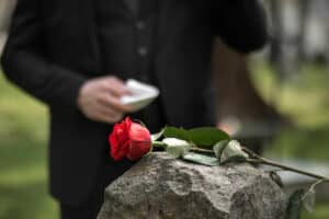 Chi è il responsabile della pulizia post mortem Chi è il responsabile della pulizia post mortem