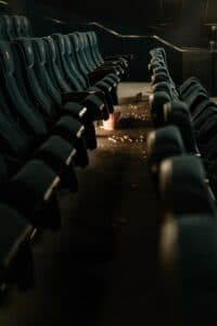 Trattamento superfici nei cinema Trattamento superfici nei cinema