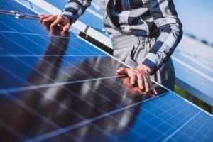 Pulizia impianti fotovoltaici Pulizia impianti fotovoltaici