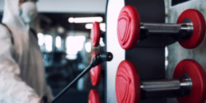 Pulizia profonda di palestra Pulizia profonda di palestra